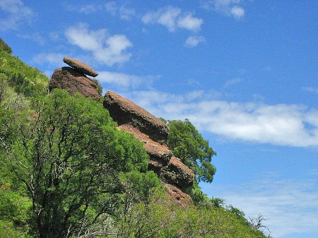 Los Terrones